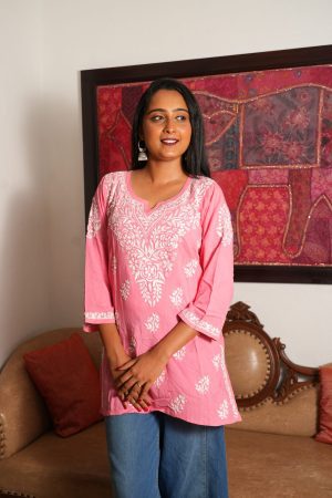 Noor- Rayon Short Chikankari Kurta - Pink